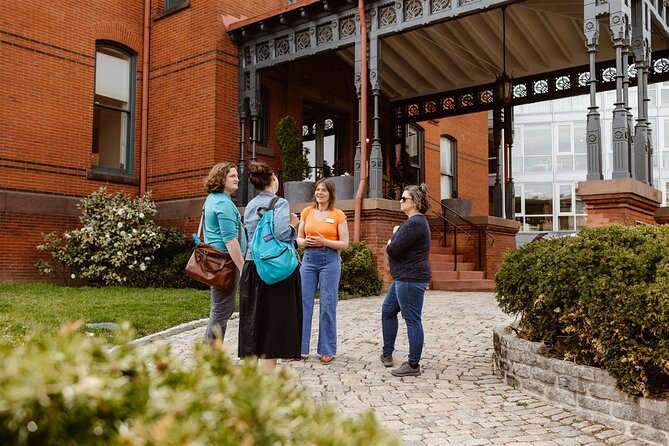 Embassy Row Walking Tour: International Intrigue & Millionaires - Architectural Splendor