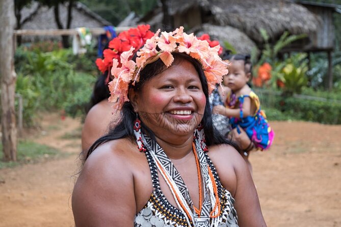 Embera Tribe & Waterfall Tour With Lunch for Groups - Inclusions