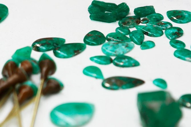 Emeralds Polishing Workshop and Museum Tour - Museum Highlights