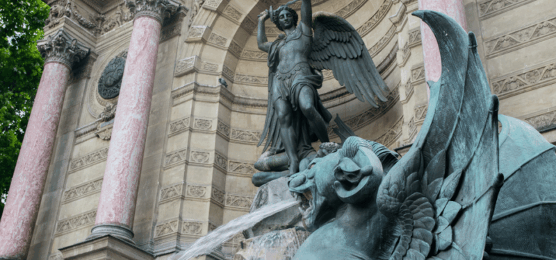 Emily in Paris Walking Tour With an APP - Tour Experience and Highlights