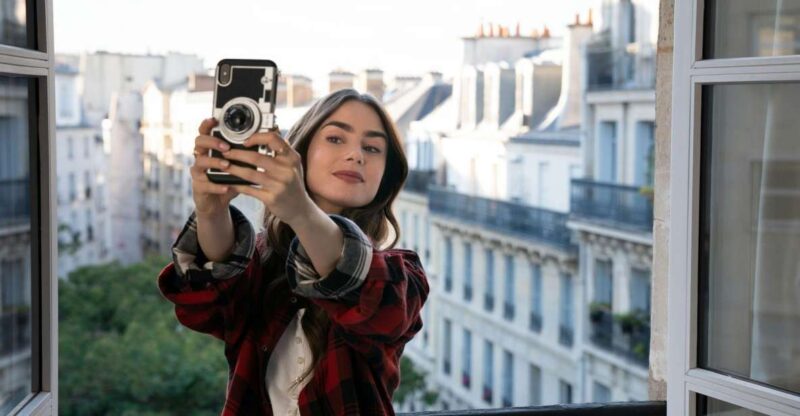 Emily's Paris Walking Tour: Explore the Show's Iconic Spots - Tour Highlights and Experience