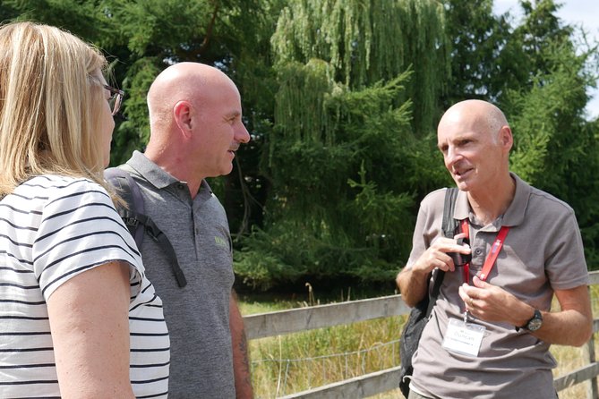Emmerdale Classic Locations Bus Tour From Leeds - What to Expect on the Tour