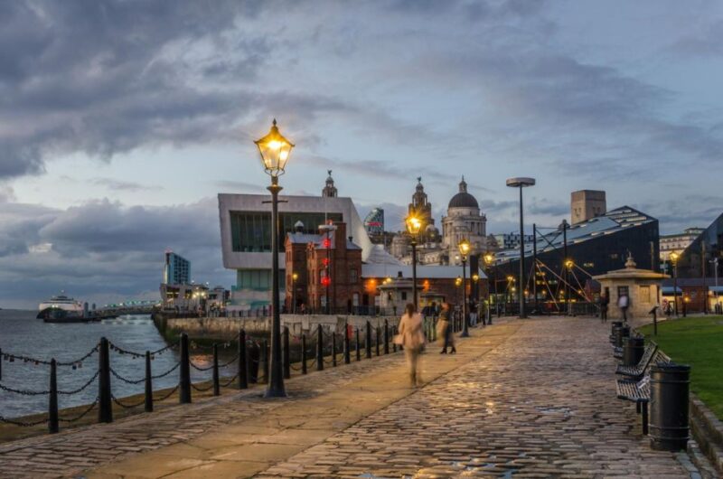 Enchanted Liverpool: A Festive Walking Tour - Festive Adventure as Hero