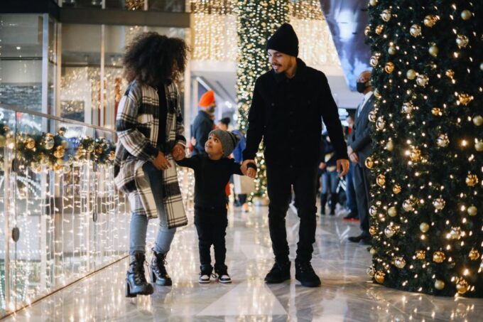 Enchanted Yuletide Walk: Ithaca's Festive Delights - Ideal for Adventurers