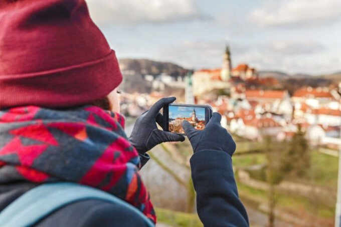 Enchanting Český Krumlov Walking Tour: Echoes of the Past - Main Stop at Namesti Svornosti