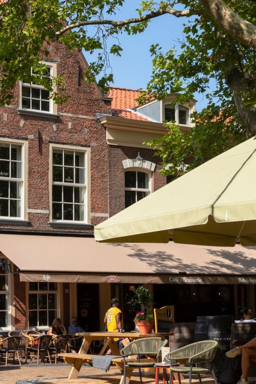 Enchanting Delft Romantic Quest Walking Tour - Romantic Journey