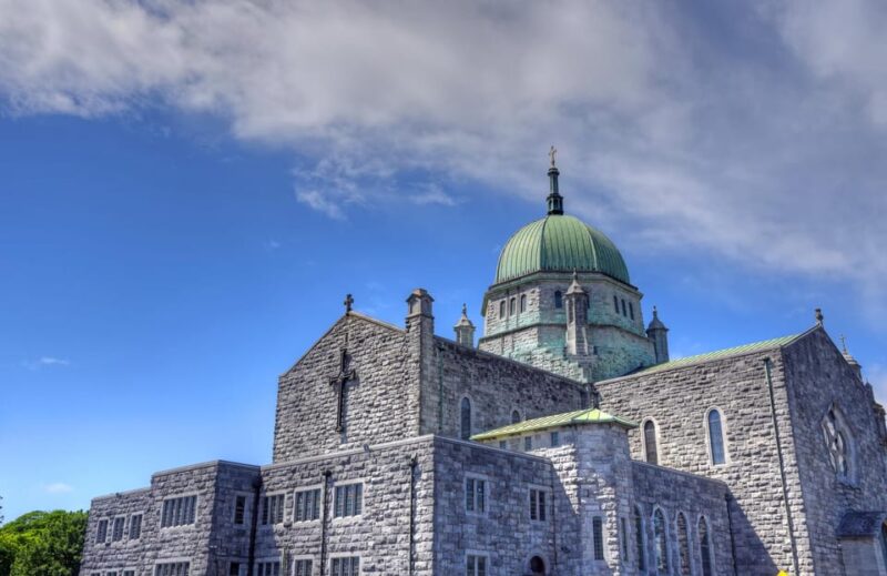 Enchanting Galway: A Romantic Stroll Through History - Tour Features