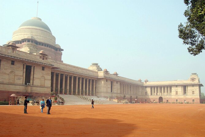 Enchanting Himalayas With Taj Mahal - Exploring New Delhi