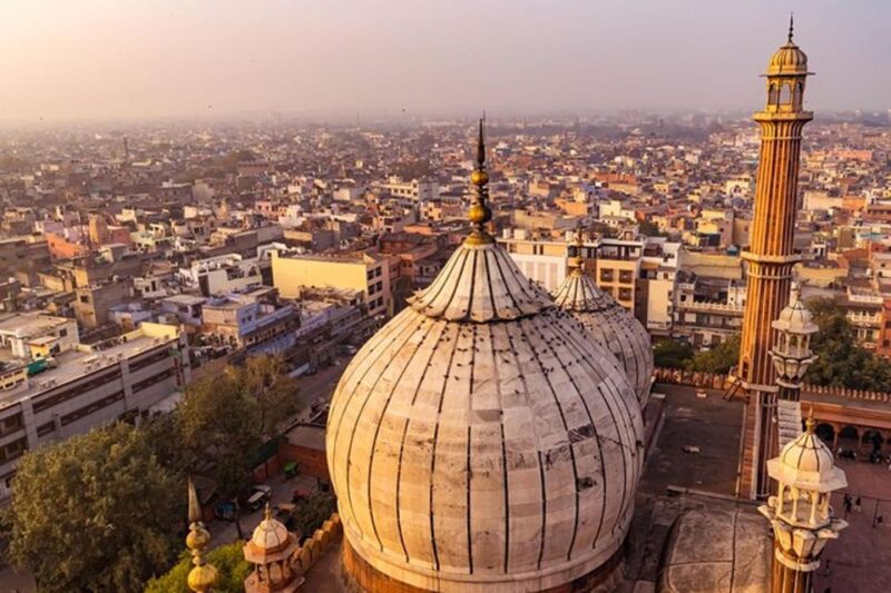 Enchanting Taj With Sikiri Fort - Key Points
