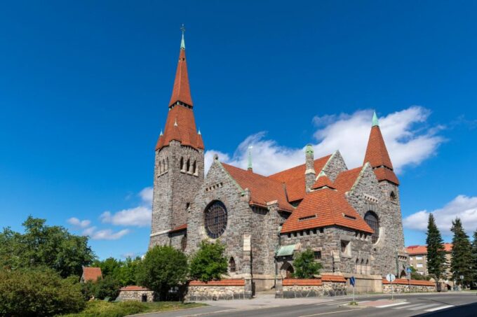 Enchanting Tampere Romantic Walking Tour - Sum Up