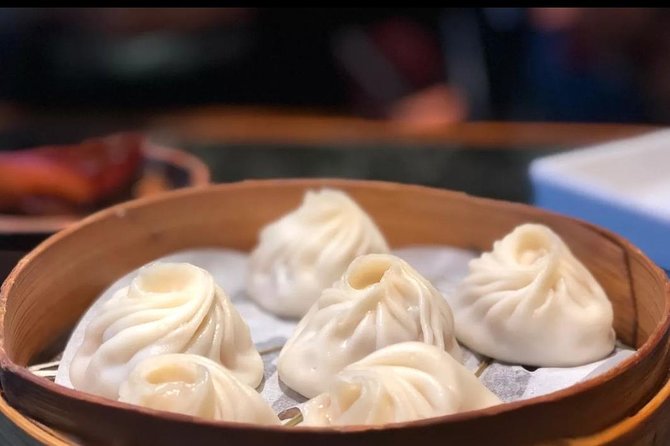 Enduring Memories of Hangzhou West Lake Show VIP Ticket With Authentic Dinner - Unparalleled Ambiance of West Lake