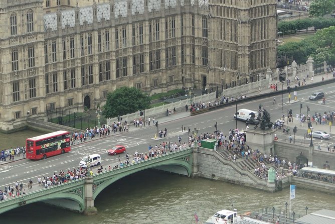 English + Law University Taster One Week Program in London - Exploring English and Law