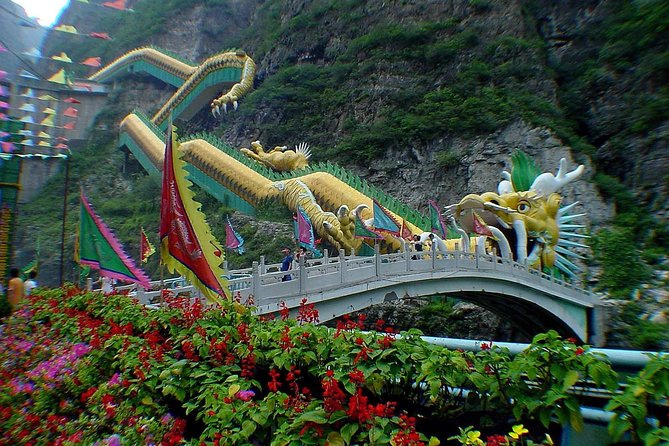 English Speaking Driver Service To Longqing Gorge - Pricing and Booking