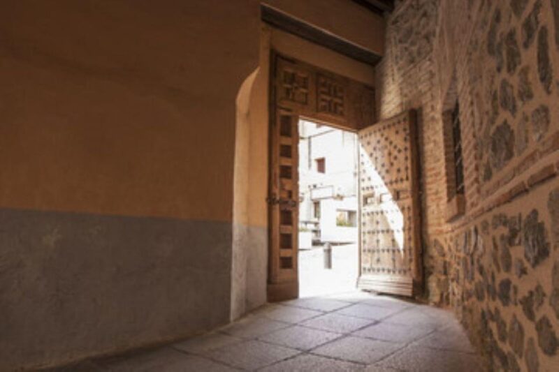 English Tour - Toledo Complete + Visit Casa Palacio - Accessibility and Booking