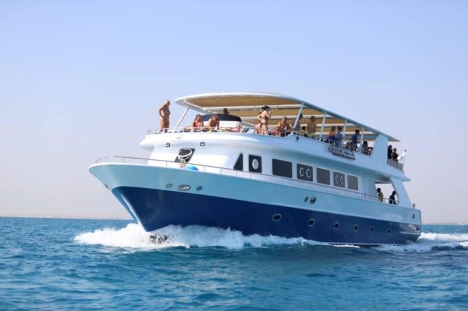 Enjoy 5 Days 4 Nights Egypt Holiday Package - Create Memories