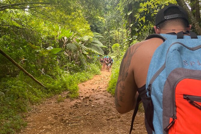 Enjoy a 5-Hour Tour of Las Tinajas and Charco Frío - Booking Your Stay