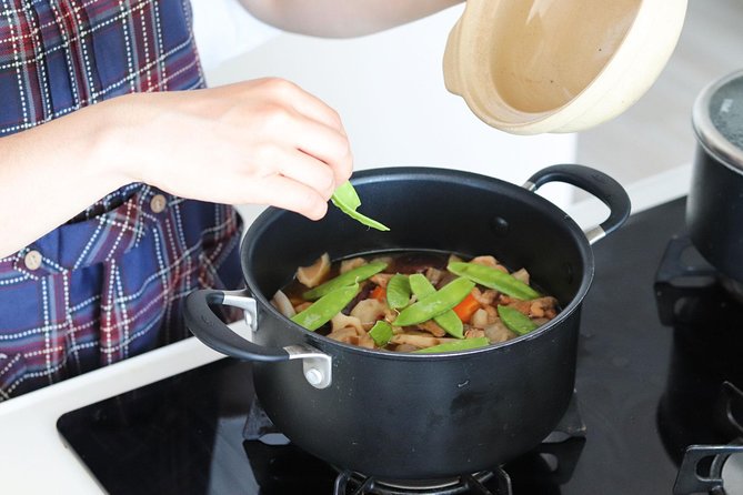 Enjoy a Japanese Cooking Class With a Charming Local in the Heart of Sapporo - Meeting and Pickup Details