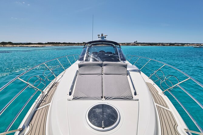Enjoy an Unforgettable Experience With the Elegant CRANCHI 47 - Explore the Ibiza Waters