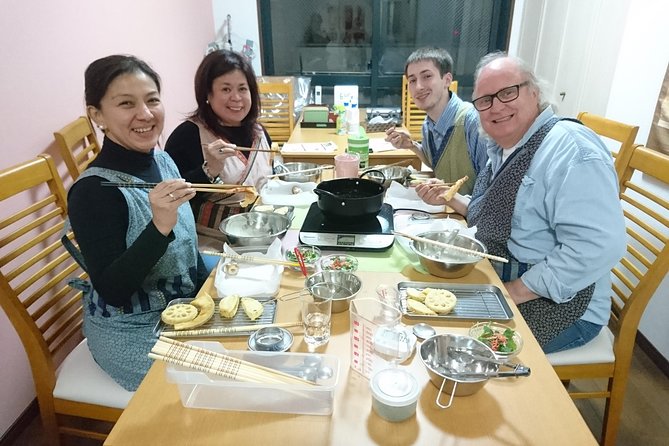 Enjoy Artistic TEMPURA Cooking Class - Class Size and Duration