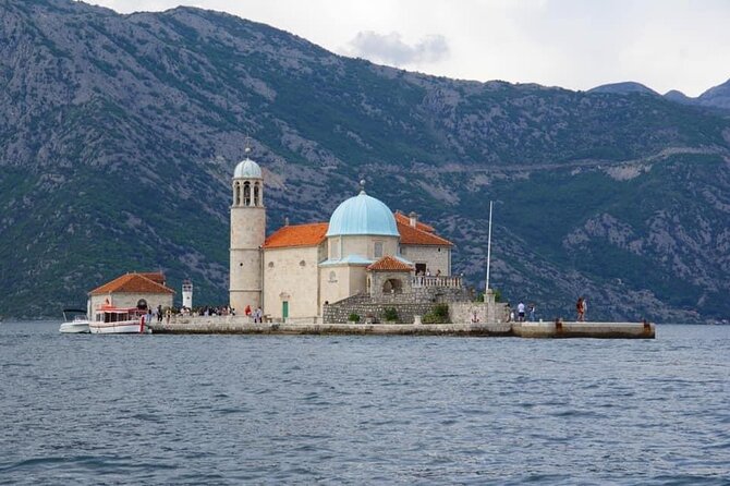 Enjoy Private Transfers by Car or Van From Tivat Airport to Kotor or Budva - Accessibility and Participation