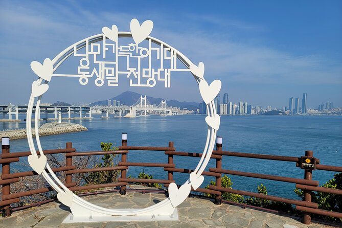 Enjoy Seafood After Walking Along the Coast From Igidae Park to Oryukdo Park. - Key Points