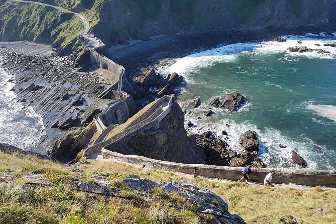 Enjoy the Coast of Biscay - Exploring San Juan De Gaztelugatxe