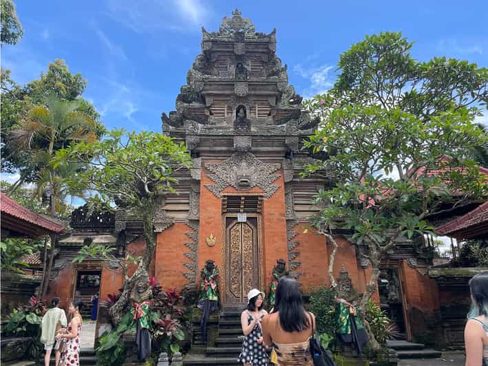 Enjoy Ubud : Tegallalang, Tegenungan Waterfall/ Private Tour - Tour Features