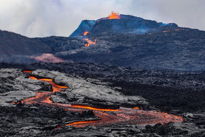 Entire Day Volcano Tour & Sightseeing - Traveler Experiences and Feedback