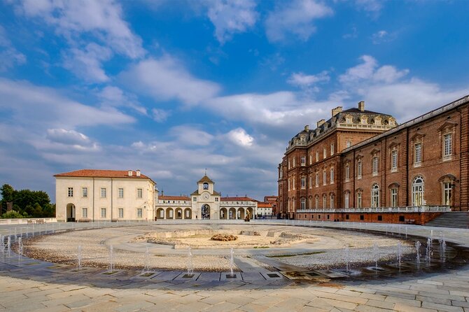 Entrance to Palace and Gardens of Venaria Guided Visit - Exploring the Gardens