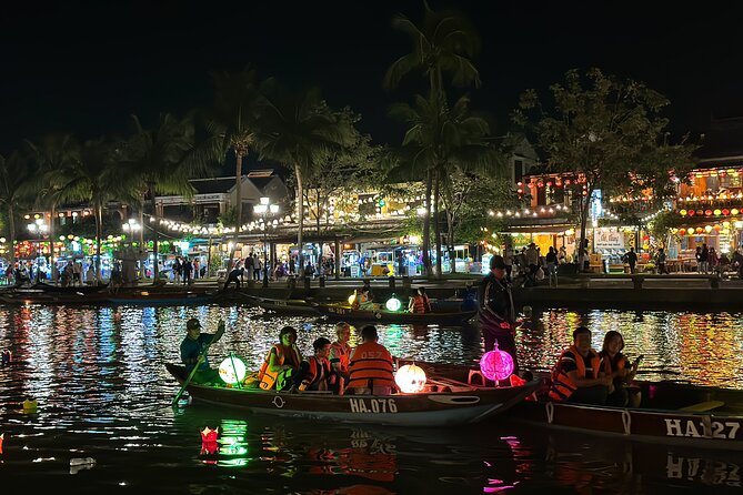 Entry Ticket: 45 Minutes Traditional Boat Trip on Hoai River - Meeting and Pickup