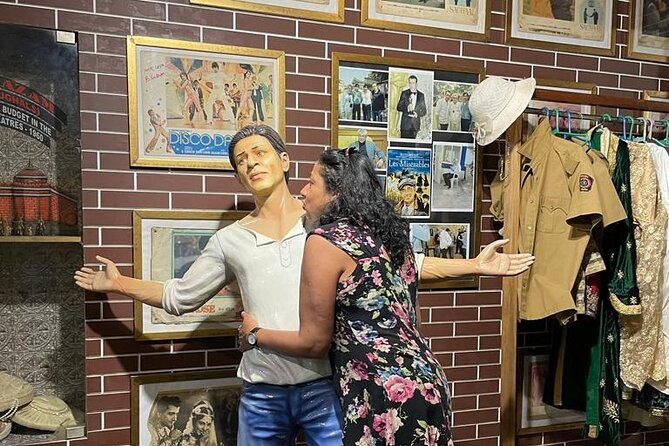Entry Tickets to the Studio in Mumbai - Location and Meeting Point