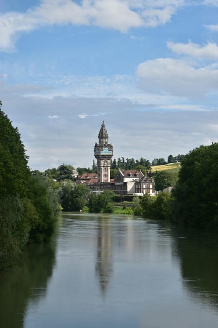 Epernay: Private Guided Tour of the Heart of Champagne - Discovering the Champagne-Making Traditions