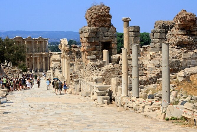 Ephesus & House of Mother Marry Tour From Kusadasi/Private - Exploring the Ancient City