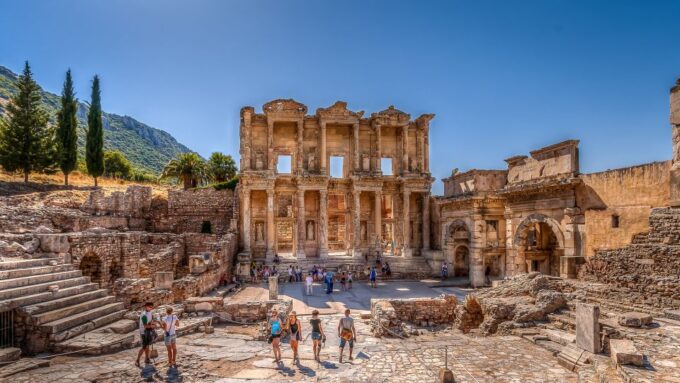 Ephesus: Local Tour Guide - Getting to Ephesus