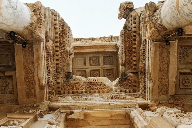 Ephesus Tour With House of Virgin Mary - Visiting the House of Virgin Mary