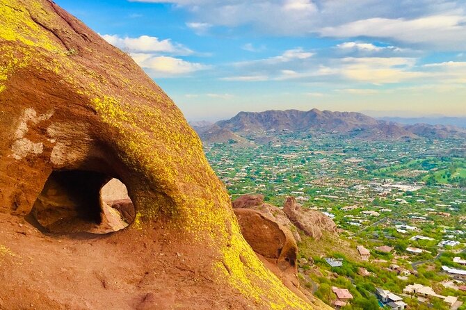 Epic Camelback Mountain Guided Hiking Adventure in Phoenix, Arizona - Maximum Group Size
