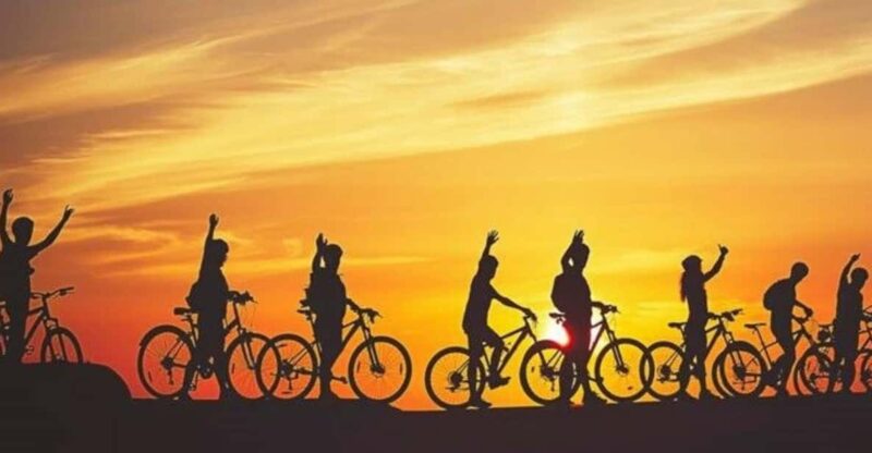 Ericeira: Private Sunset Bike Tour - Key Points