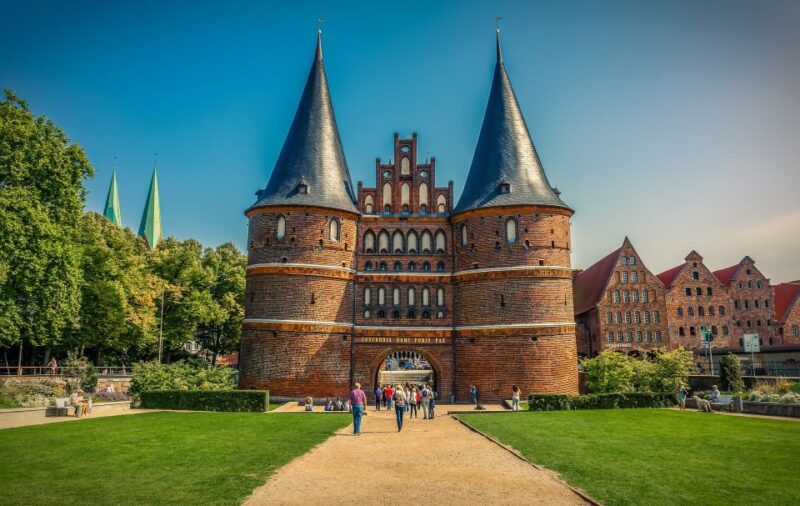 Eriks Adventure -Modern Childrens Scavenger Hunt in Lübeck - Participating in the Experience
