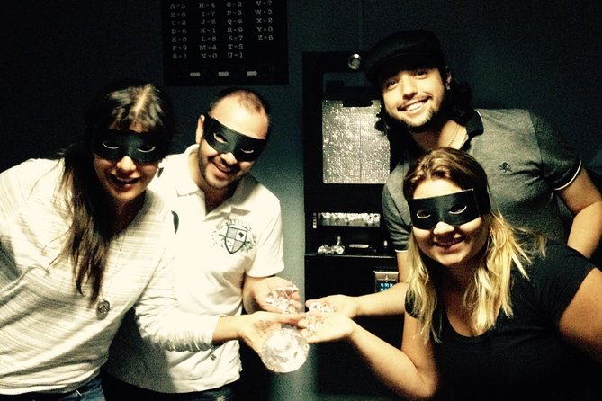 Escape Room in Guadalajara: Central Bank Robbery - Group Size and Participation