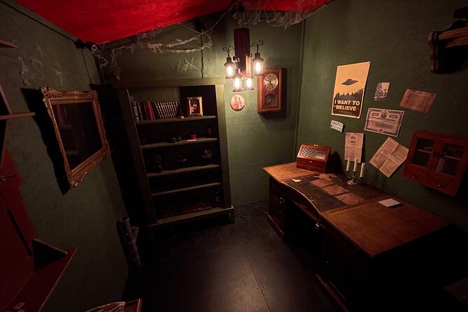Escape Room Shadow of the Rubber Duck - Operating Hours and Booking Details