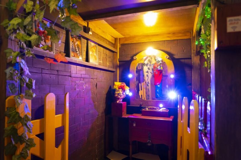 Escape Room the Gratest Show on Earth at Holidayworld - Deposit and Prohibited Items