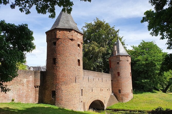 Escape Xperience in Amersfoort: Legends and Folk Tales - Teamwork and Critical Thinking