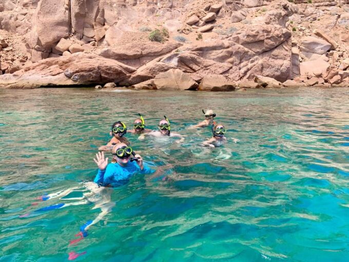 Espiritu Santo Island: Snorkeling Sea Lion Adventure - Weather Conditions