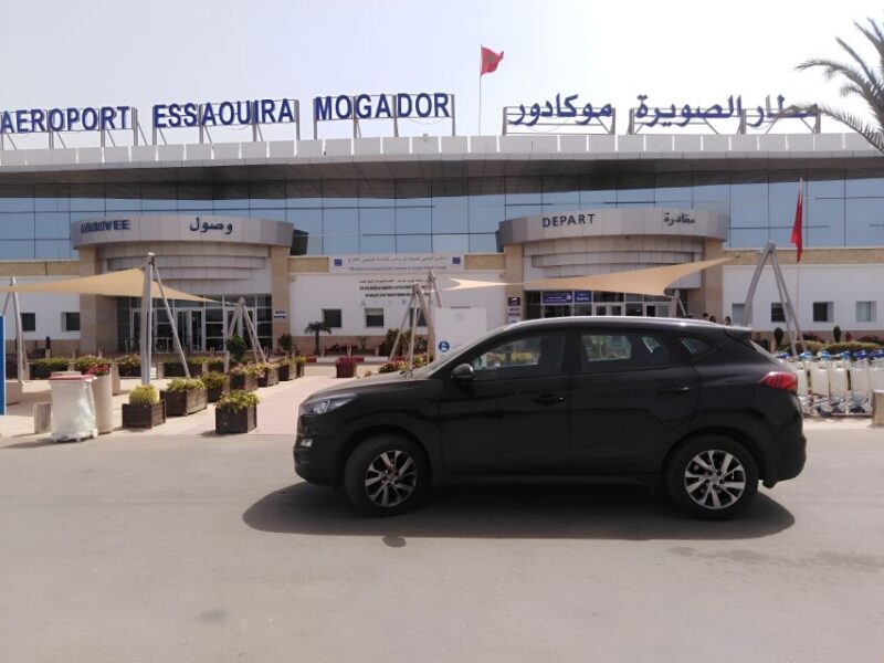 Essaouira: Private Transfer From or to Essaouira Airport - Driver Qualifications