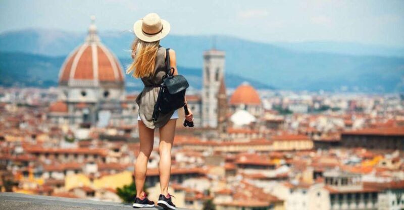 Essential Florence Walking Tour to Discover Its History - Experience Local Culture and Cuisine