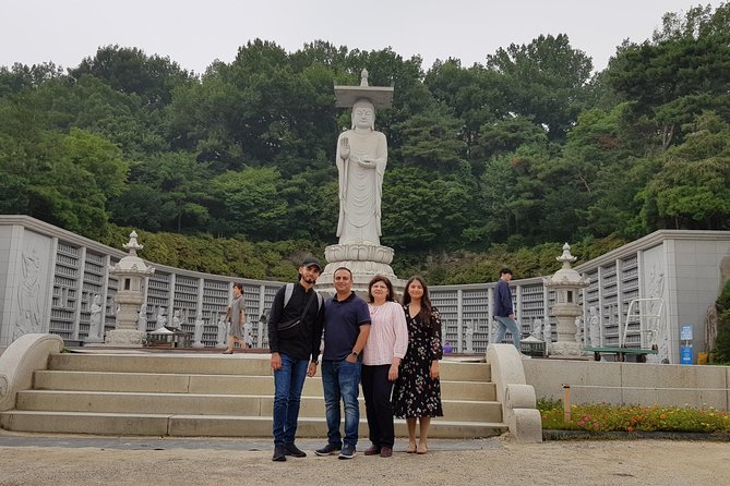 Essential Gangnam Tour (Incl. Dinner)-Hot Place of Seoul - Meeting and Pickup