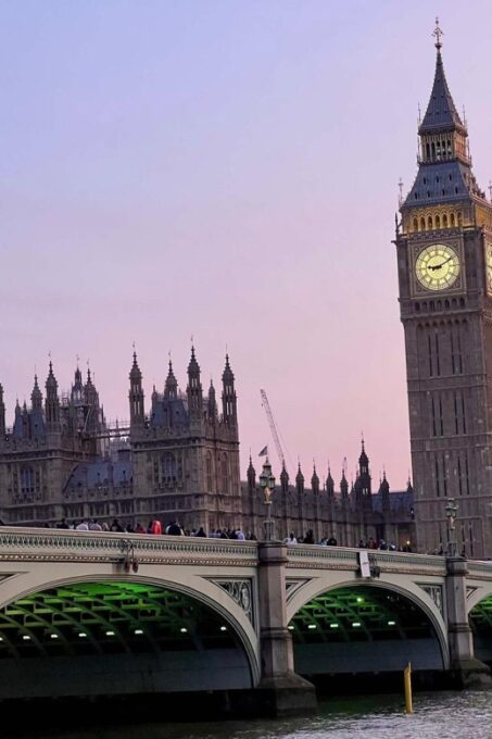 Essential London: Half-Day Tour Extravaganza - Scenic South Bank Stroll