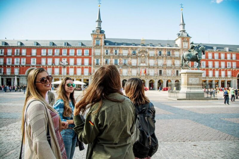 Essential Madrid: Walking Tour of the Historic Center - Itinerary Highlights