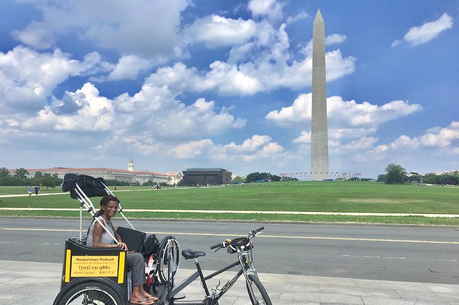 Essential Monuments & Memorials Tour - MLK Memorial