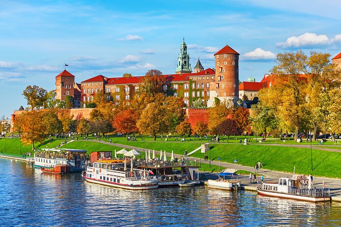 Essential Poland - 7 Day Budget Tour - Key Points